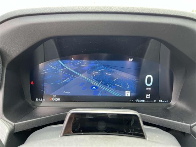 Photo of 2025 White Ford Explorer