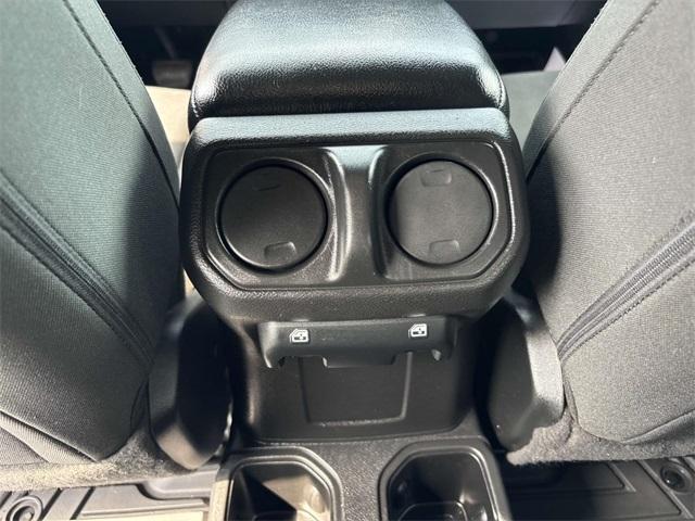 Photo of 2022 Black Clearcoat Jeep Wrangler Unlimited