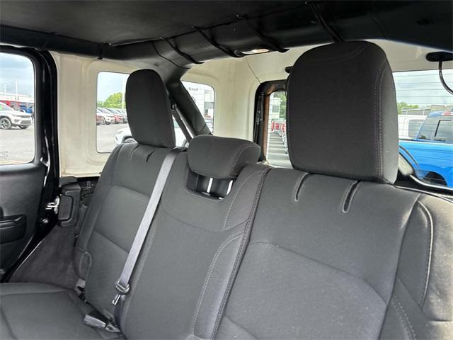 Photo of 2022 Black Clearcoat Jeep Wrangler Unlimited