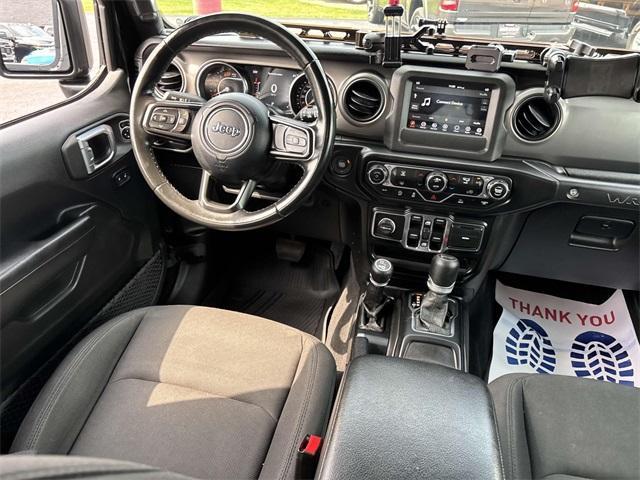 Photo of 2022 Black Clearcoat Jeep Wrangler Unlimited