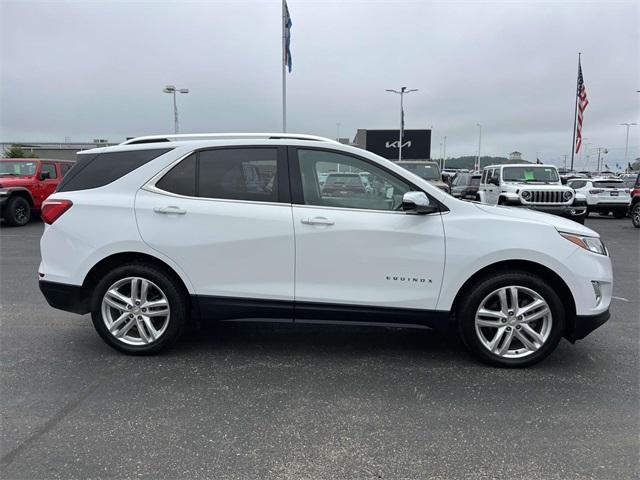 Photo of 2019 Summit White Chevrolet Equinox