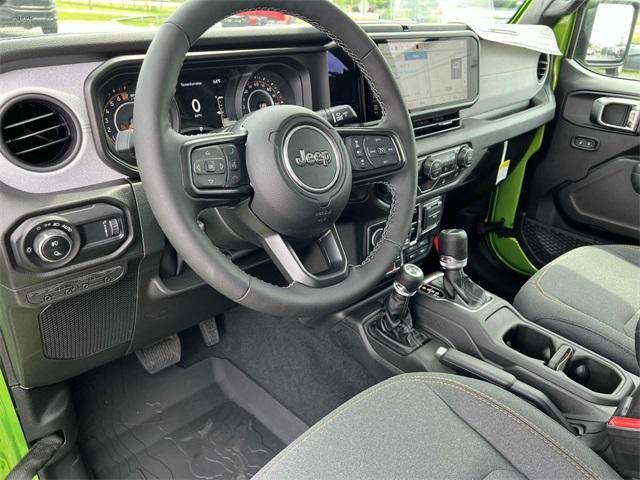 Photo of 2025 Mojito! Clearcoat Jeep Gladiator