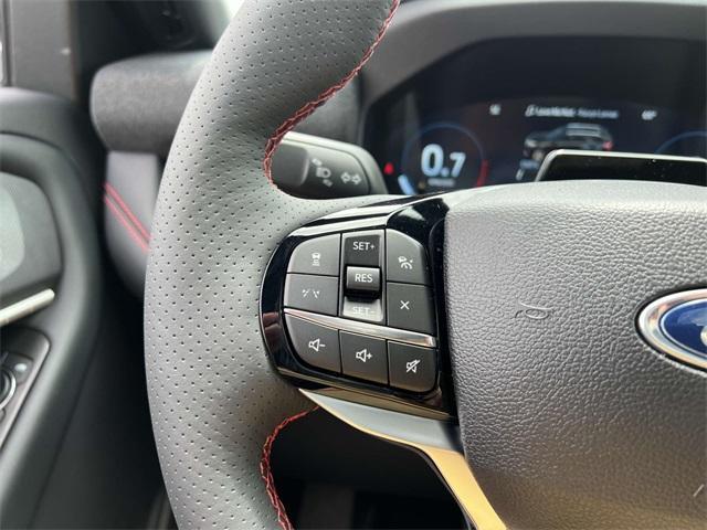 Photo of 2025 Agate Black Metallic Ford Explorer