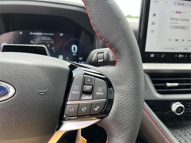 Photo of 2025 Agate Black Metallic Ford Explorer