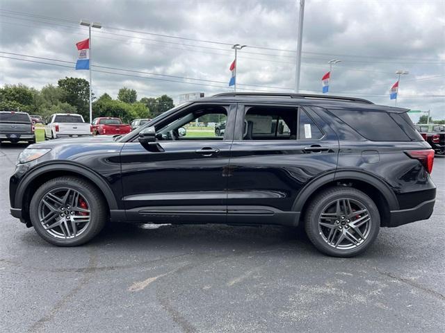 Photo of 2025 Agate Black Metallic Ford Explorer