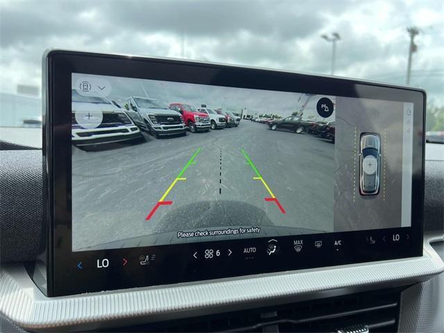 Photo of 2025 Agate Black Metallic Ford Explorer
