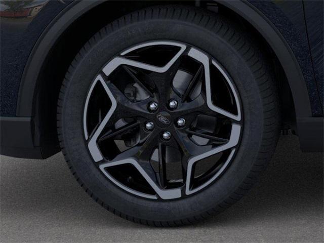 Photo of 2026 Agate Black Metallic Ford Escape