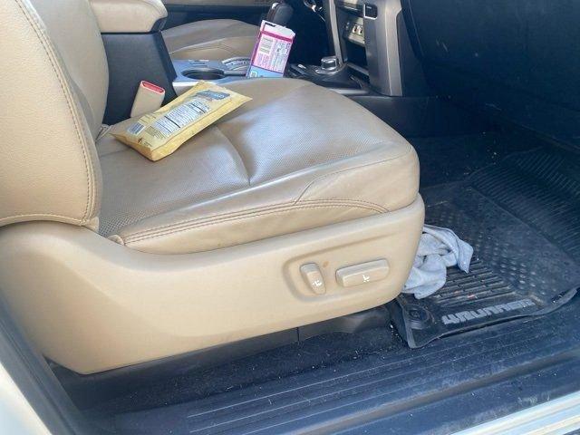 Photo of 2018 Blizzard Pearl Toyota 4Runner