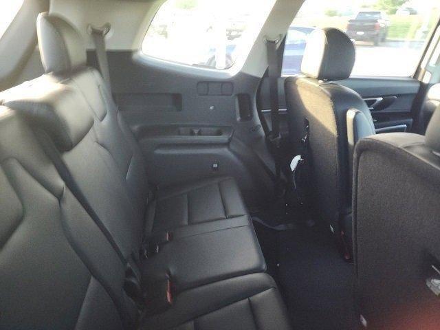 Photo of 2022 Dark Moss Kia Telluride
