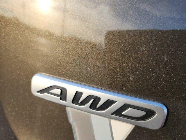 Photo of 2022 Dark Moss Kia Telluride
