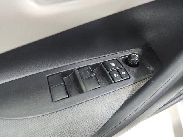 Photo of 2022 Classic Silver Metallic Toyota Corolla