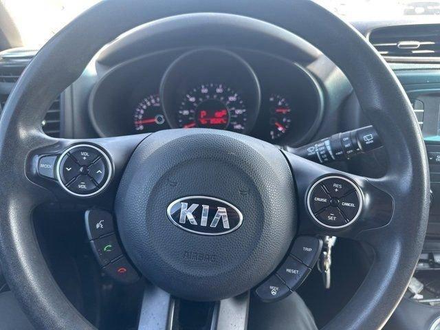 Photo of 2014 Inferno Red Kia Soul