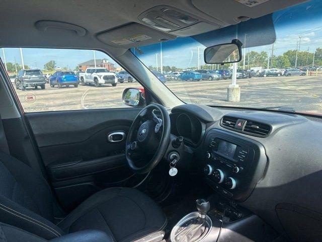 Photo of 2014 Inferno Red Kia Soul