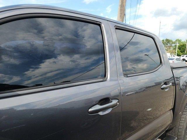 Photo of 2018 Magnetic Gray Metallic Toyota Tacoma