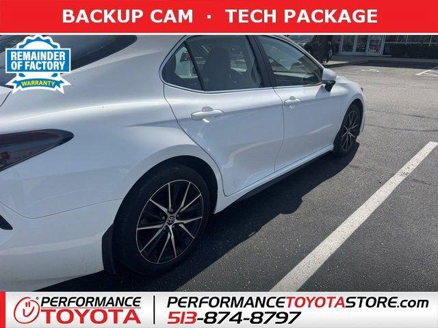 Photo of 2023 Ice Toyota Camry