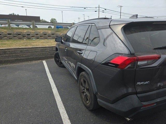 Photo of 2019 Magnetic Gray Metallic Toyota RAV4