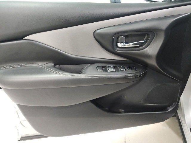 Photo of 2022 Brilliant Silver Metallic Nissan Murano