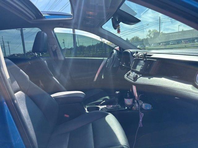 Photo of 2016 Electric Storm Blue Toyota RAV4