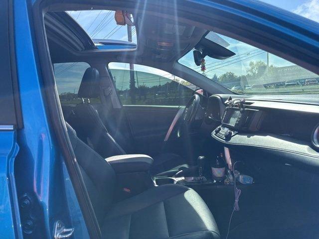 Photo of 2016 Electric Storm Blue Toyota RAV4