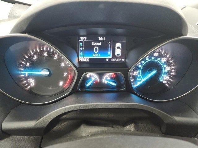 Photo of 2016 Ingot Silver Ford Escape
