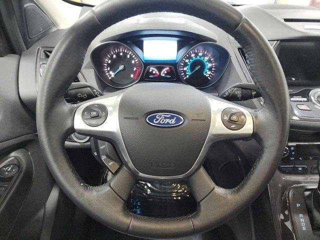 Photo of 2016 Ingot Silver Ford Escape