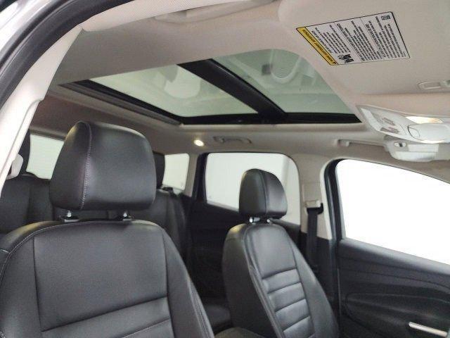 Photo of 2016 Ingot Silver Ford Escape