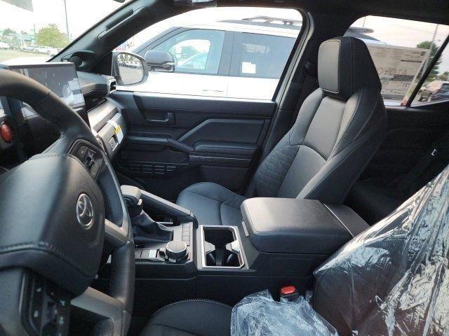 Photo of 2025 Wind Chill Pearl Toyota 4Runner