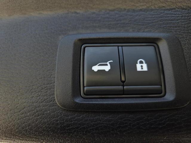 Photo of 2022 Blue Mitsubishi Outlander