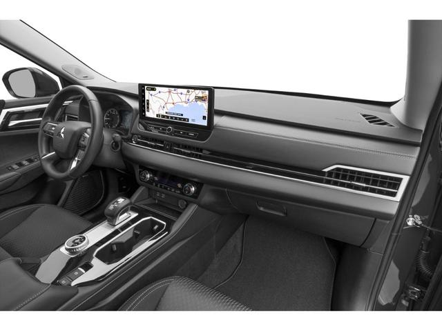 Photo of 2025 White Diamond Mitsubishi Outlander