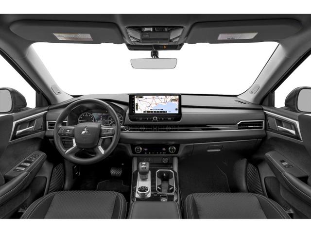 Photo of 2025 White Diamond Mitsubishi Outlander