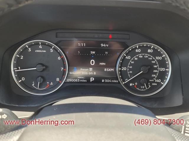 Photo of 2022 Silver Mitsubishi Outlander