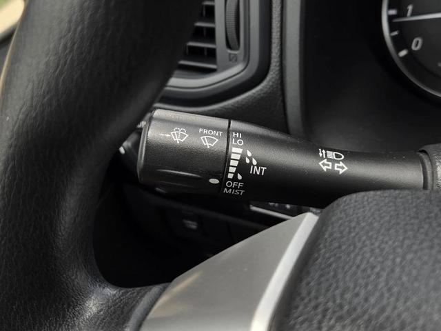 Photo of 2022 Red Alert Nissan Titan