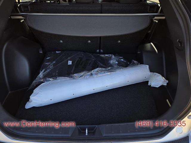 Photo of 2025 Alloy Silver Metallic Mitsubishi Eclipse Cross