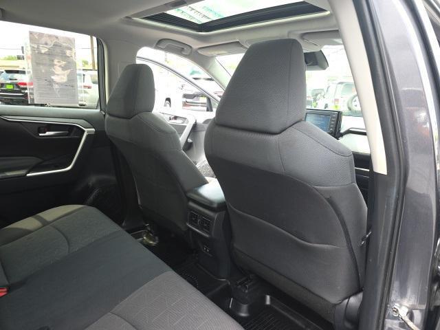 Photo of 2019 Gray Toyota RAV4