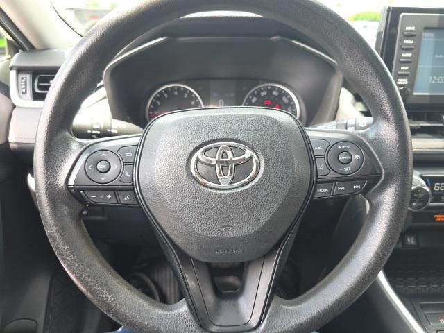 Photo of 2019 Gray Toyota RAV4