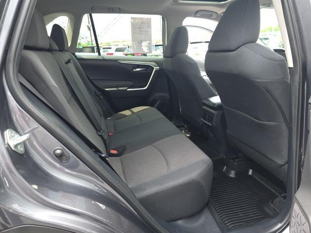 Photo of 2019 Gray Toyota RAV4