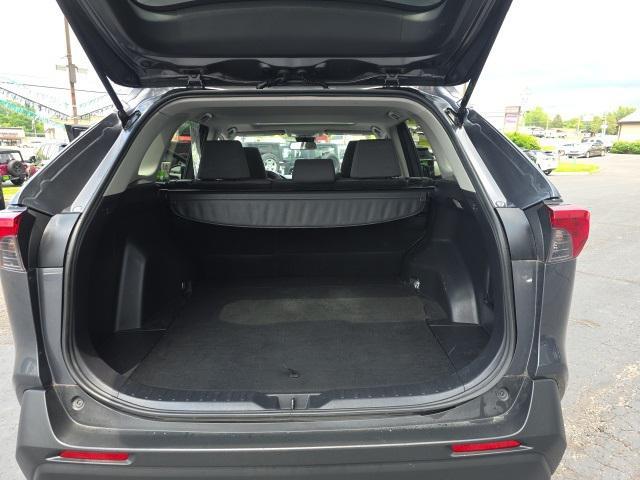 Photo of 2019 Gray Toyota RAV4