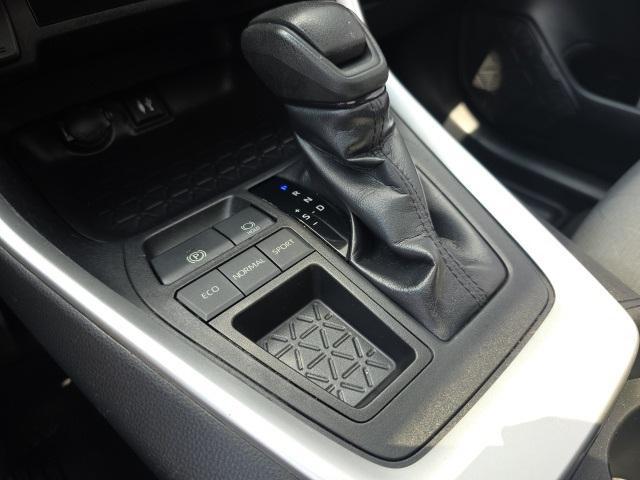 Photo of 2019 Gray Toyota RAV4