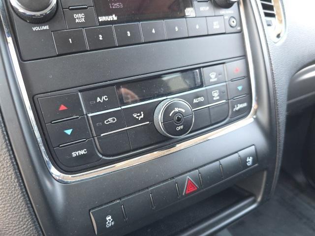 Photo of 2011 Dark Charcoal Pearlcoat Dodge Durango