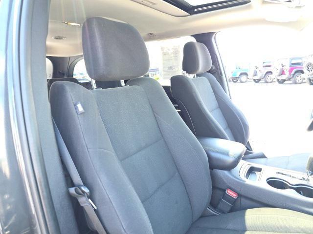 Photo of 2011 Dark Charcoal Pearlcoat Dodge Durango