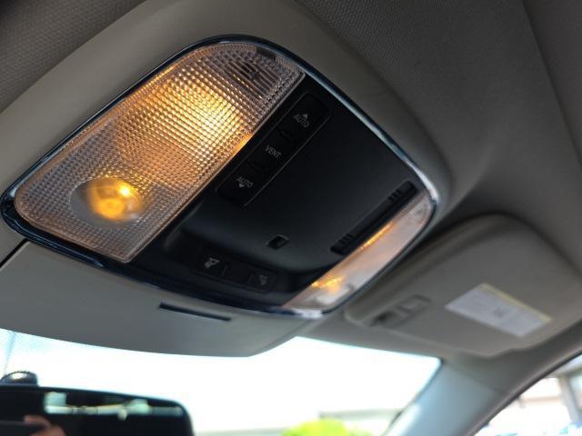 Photo of 2011 Dark Charcoal Pearlcoat Dodge Durango