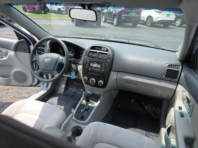 Photo of 2008 Ice Blue Metallic Kia Spectra