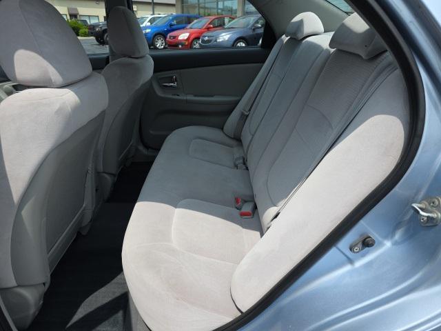 Photo of 2008 Ice Blue Metallic Kia Spectra