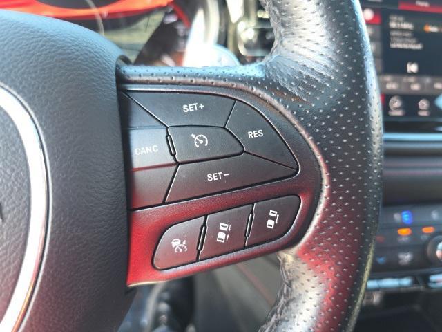 Photo of 2024 Frostbite Pearlcoat Dodge Durango