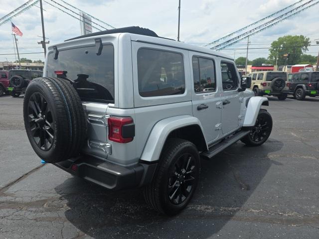 Photo of 2024 Silver Zynith Clearcoat Jeep Wrangler 4xe