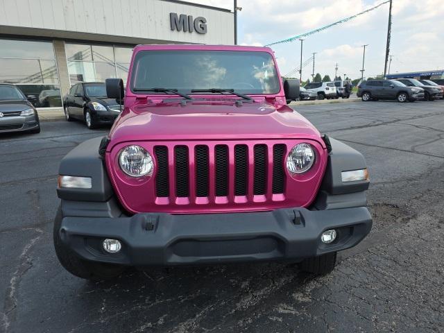 Photo of 2022 Limited Edition Tuscadero Pearlcoat Jeep Wrangler Unlimited