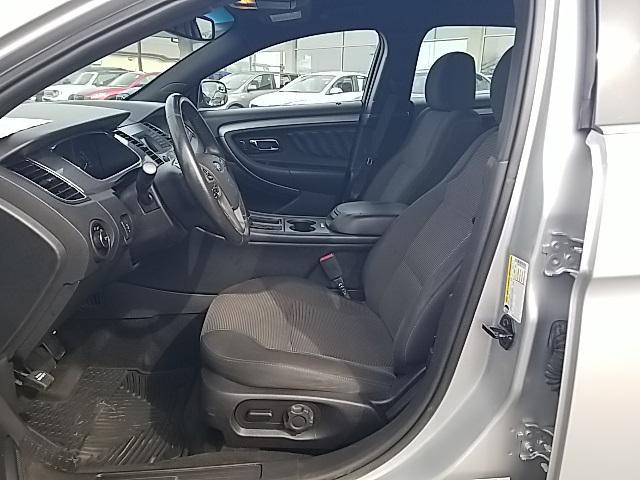 Photo of 2018 Ingot Silver Ford Taurus