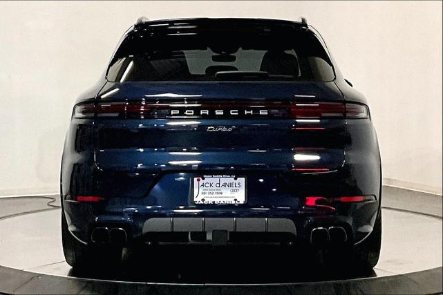 Photo of 2025 Blue Porsche Cayenne