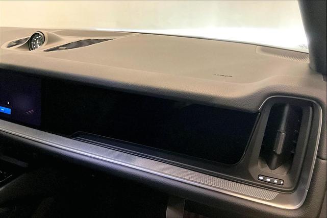 Photo of 2025 Dolomite Porsche Cayenne