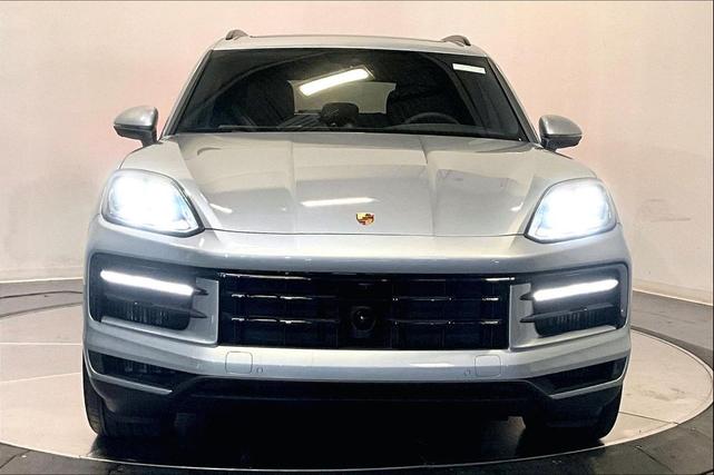 Photo of 2025 Dolomite Porsche Cayenne